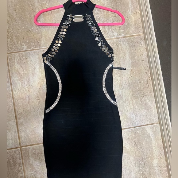 🖤🖤EUC-MARCIANO FOR GUESS GORGEOUS COCKTAIL DRESS WITH EMBELLISHMENTS SZ M🖤🖤 - Picture 11 of 13